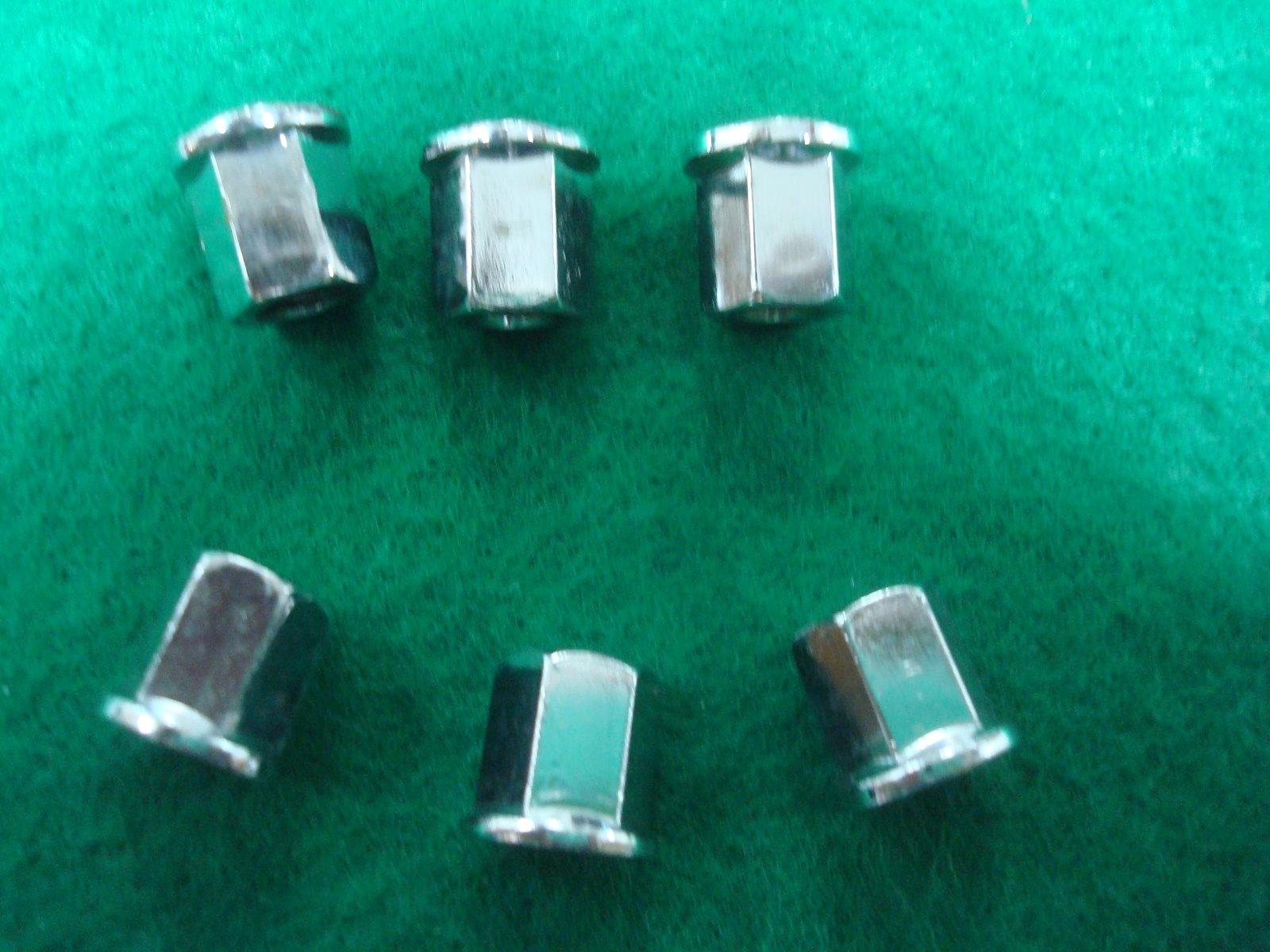 Goldwing GL1800 01 to 10 NUT, SPECIAL (6MM) (6 of, SW1) 90304-HB3-771