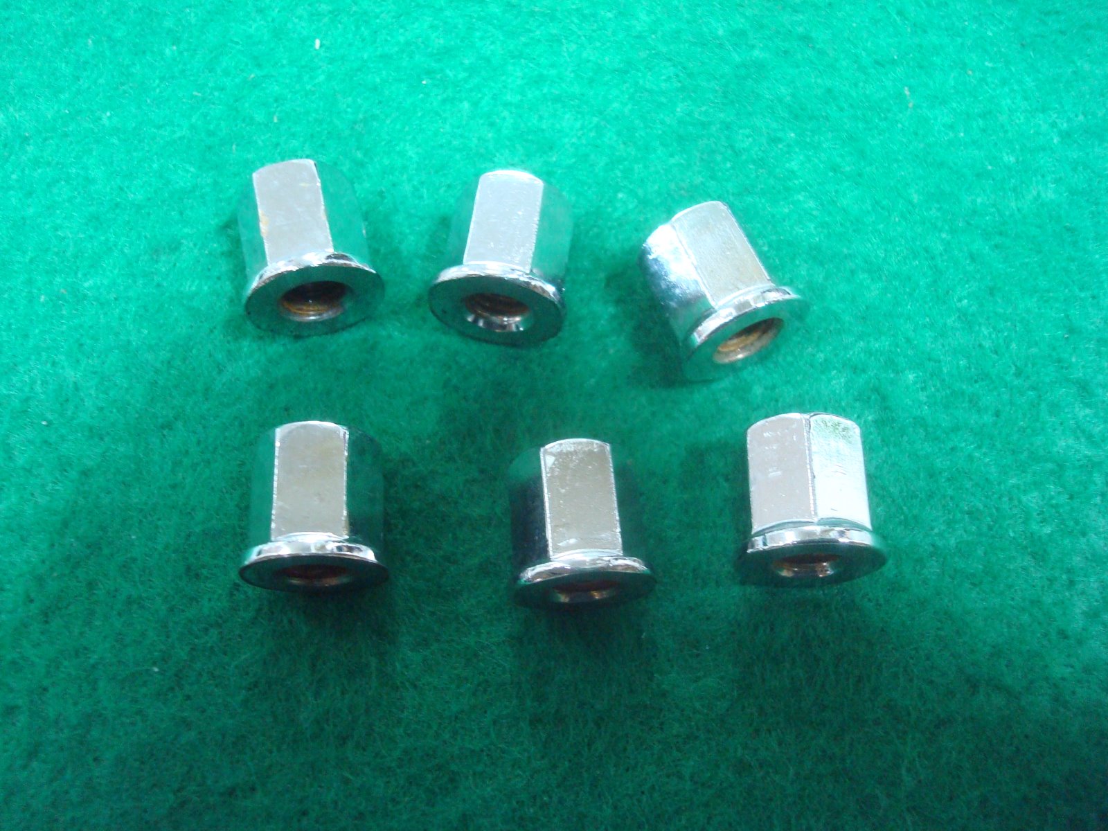 Goldwing GL1800 01 to 10 NUT, SPECIAL (6MM) (6 of SW3) 90304-HB3-771