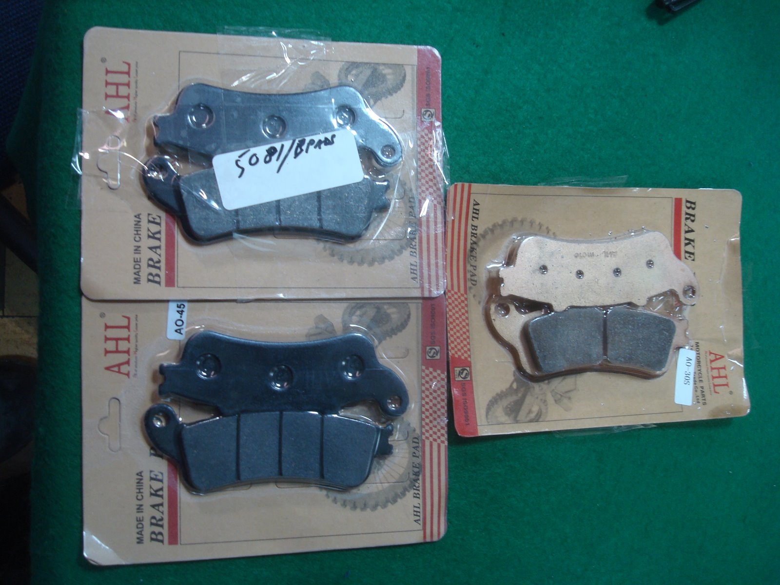 Goldwing GL1800 01 to 17 Set, front + rears, Brake pads  AO-45 / AO30S