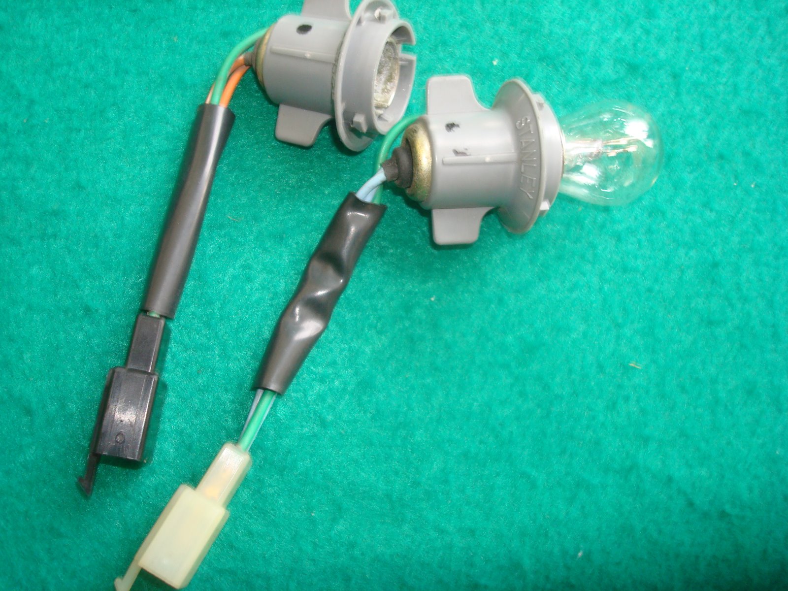 Goldwing GL1500 88 to 00 Signal light harnesses, front SET