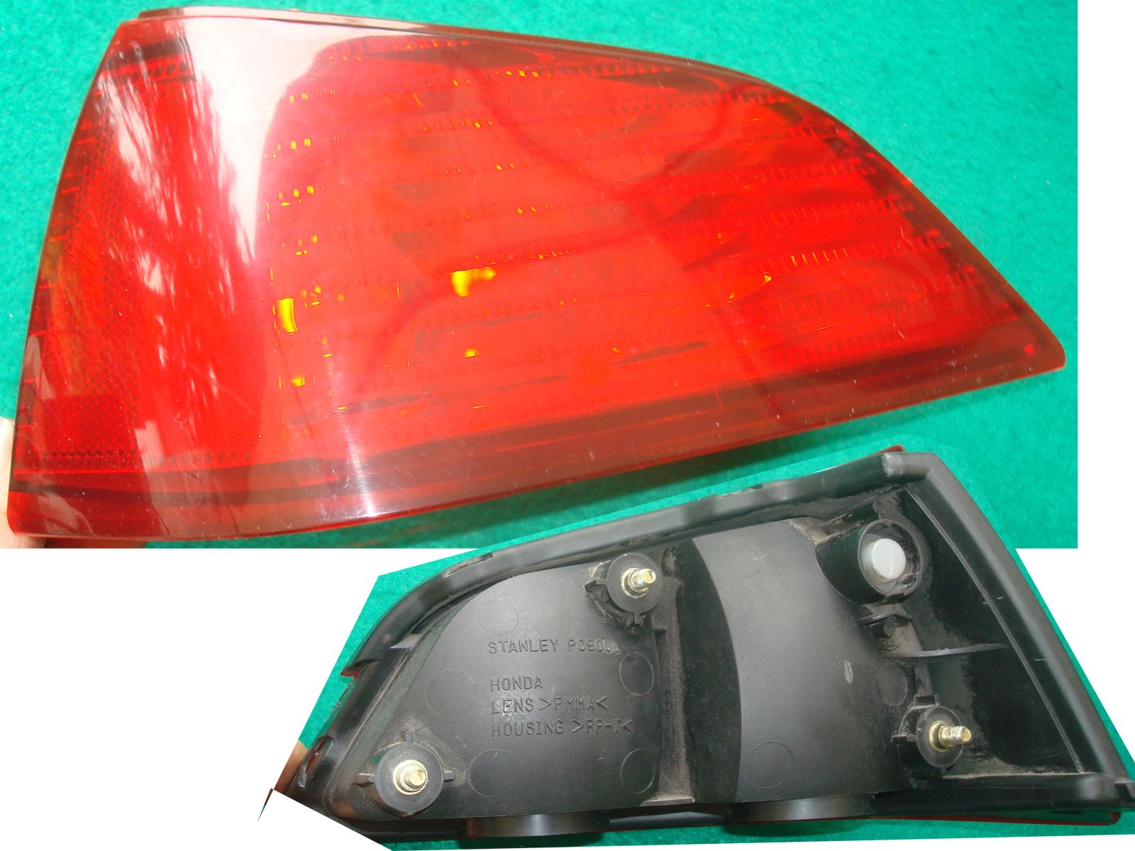 Goldwing GL1800 01 to 05 Left hand trunk light housing 33760-MCA-671