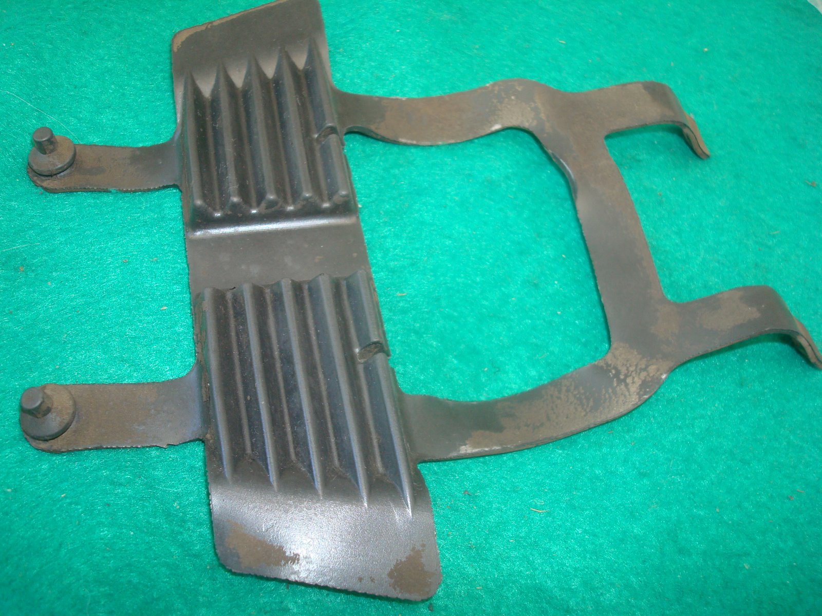Goldwing GL1800 01 to 17 CUSHION, FR. FUEL TANK 17611-MCA-000