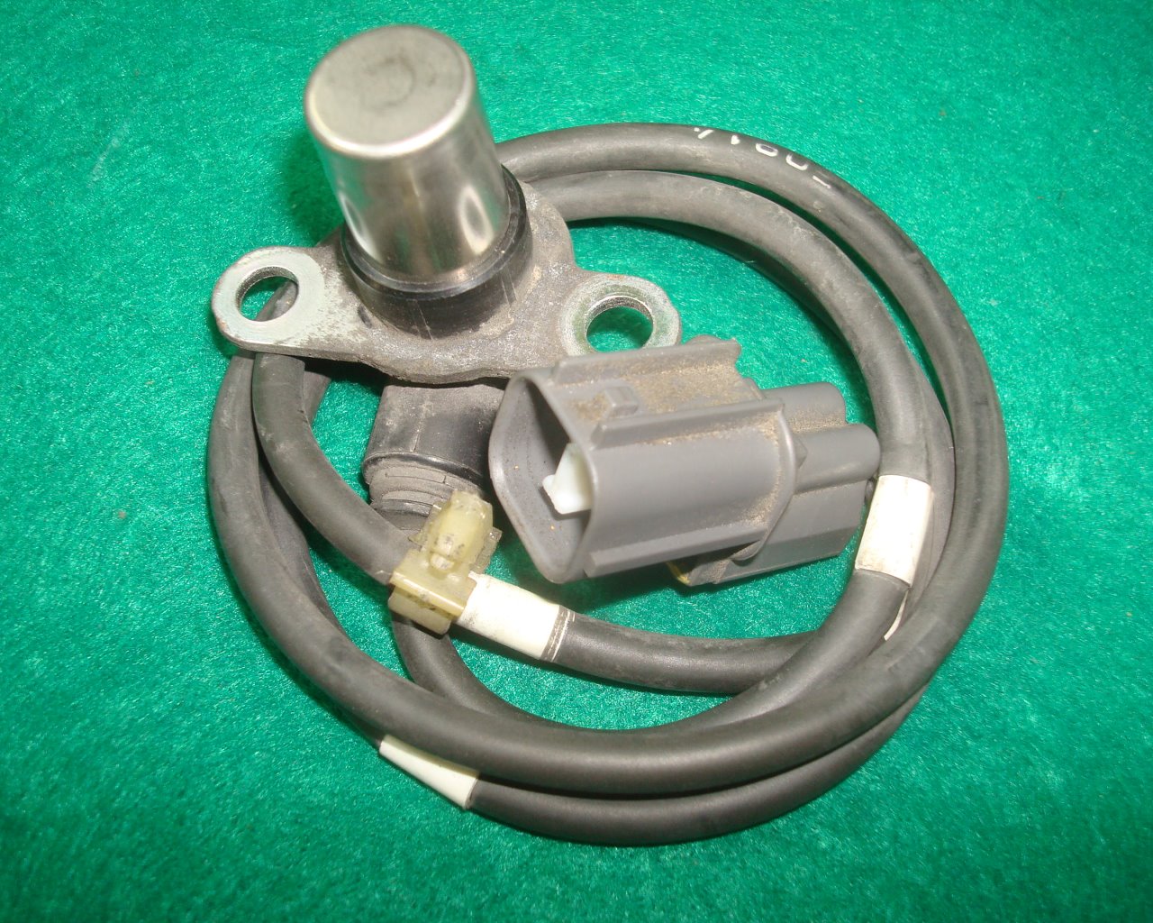 Goldwing GL1800 01 to 17 AbS sensor rear