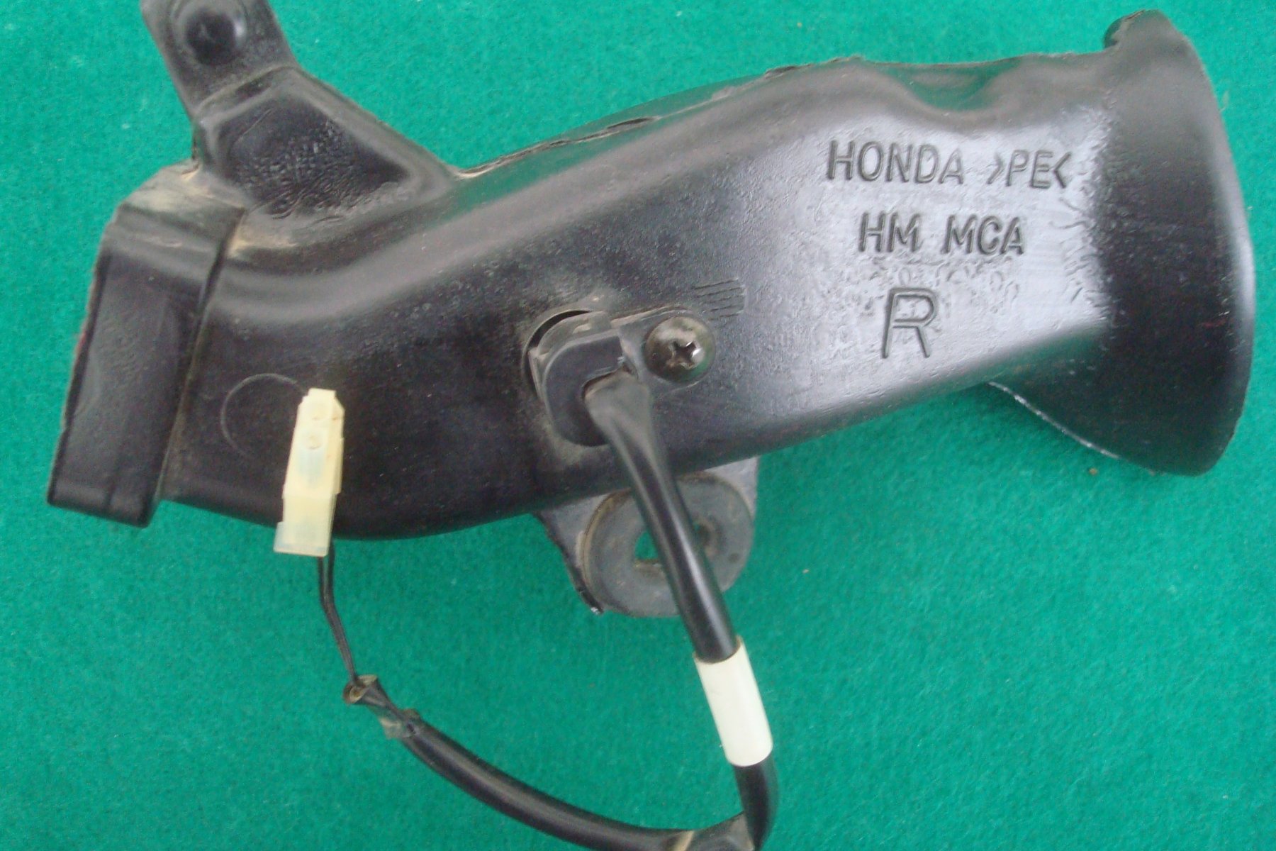 Goldwing GL1800 01 to 05 SENSOR, TEMPERATURE (OPEN AIR) 37890-MCA-003